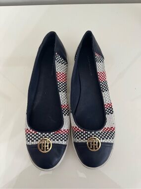 Tommy Hilfiger Navy Red White Woven Ballet Flats